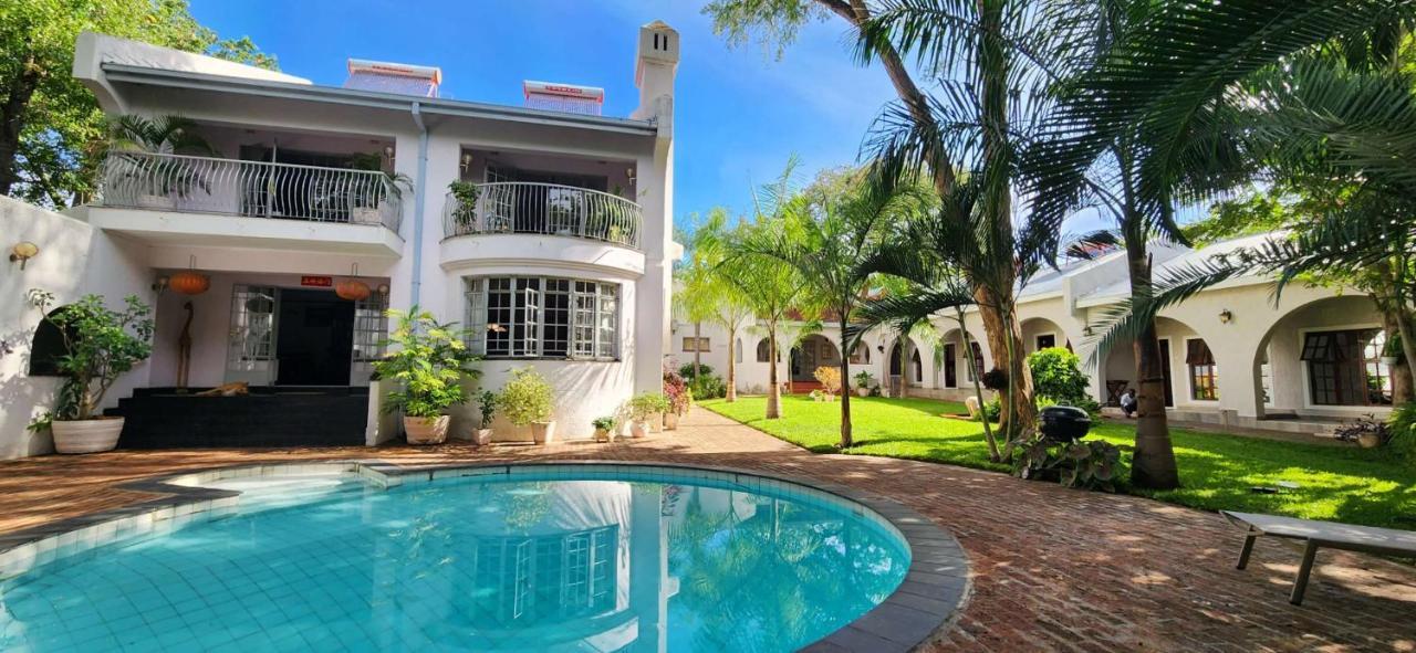 Jacaranda Lodge Водопад Виктория Экстерьер фото