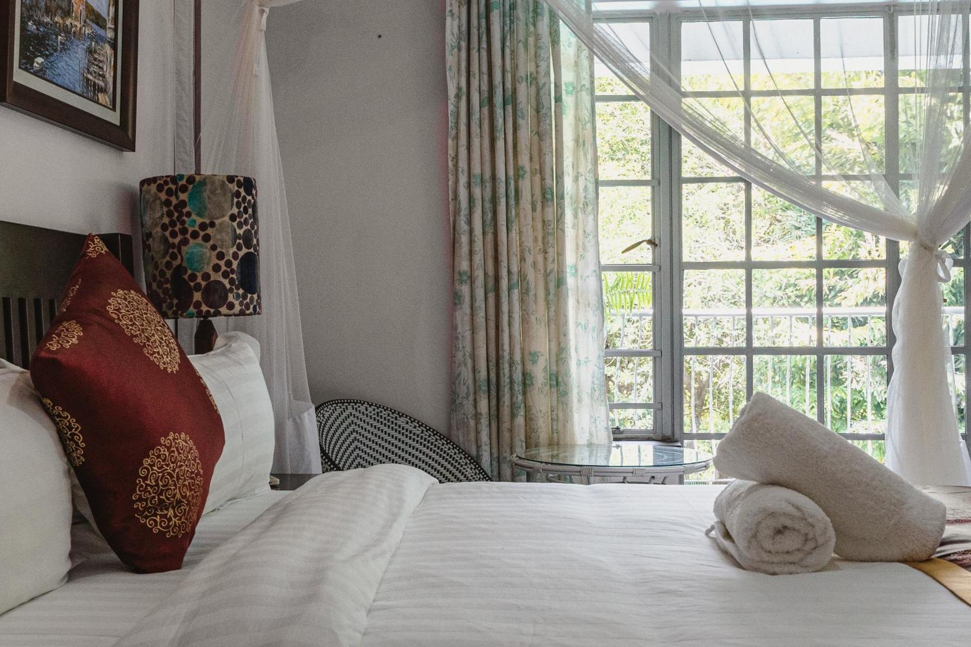 Jacaranda Lodge Водопад Виктория Экстерьер фото