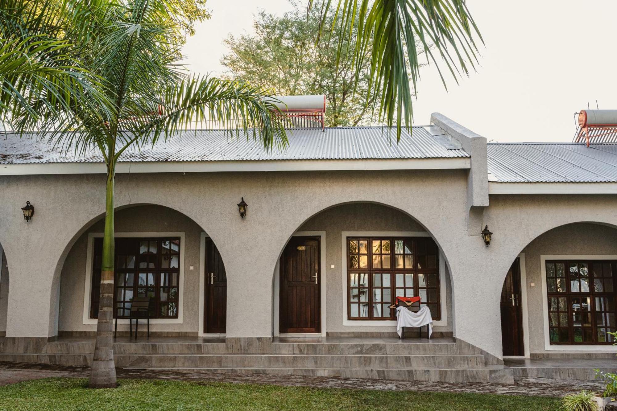 Jacaranda Lodge Водопад Виктория Экстерьер фото